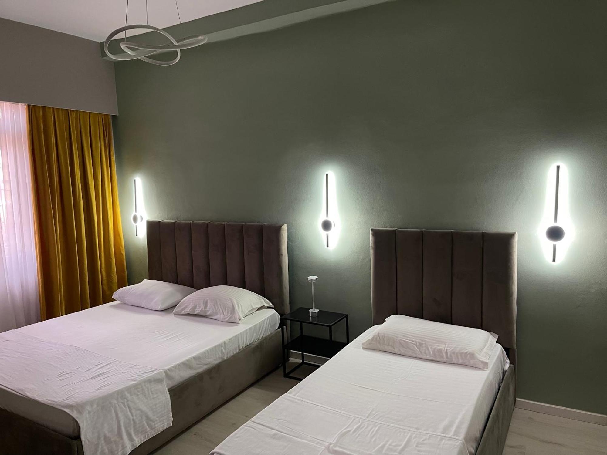 Green Apt Blloku Tiranë Luaran gambar